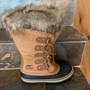 Joan of Arctic Sorel Boot